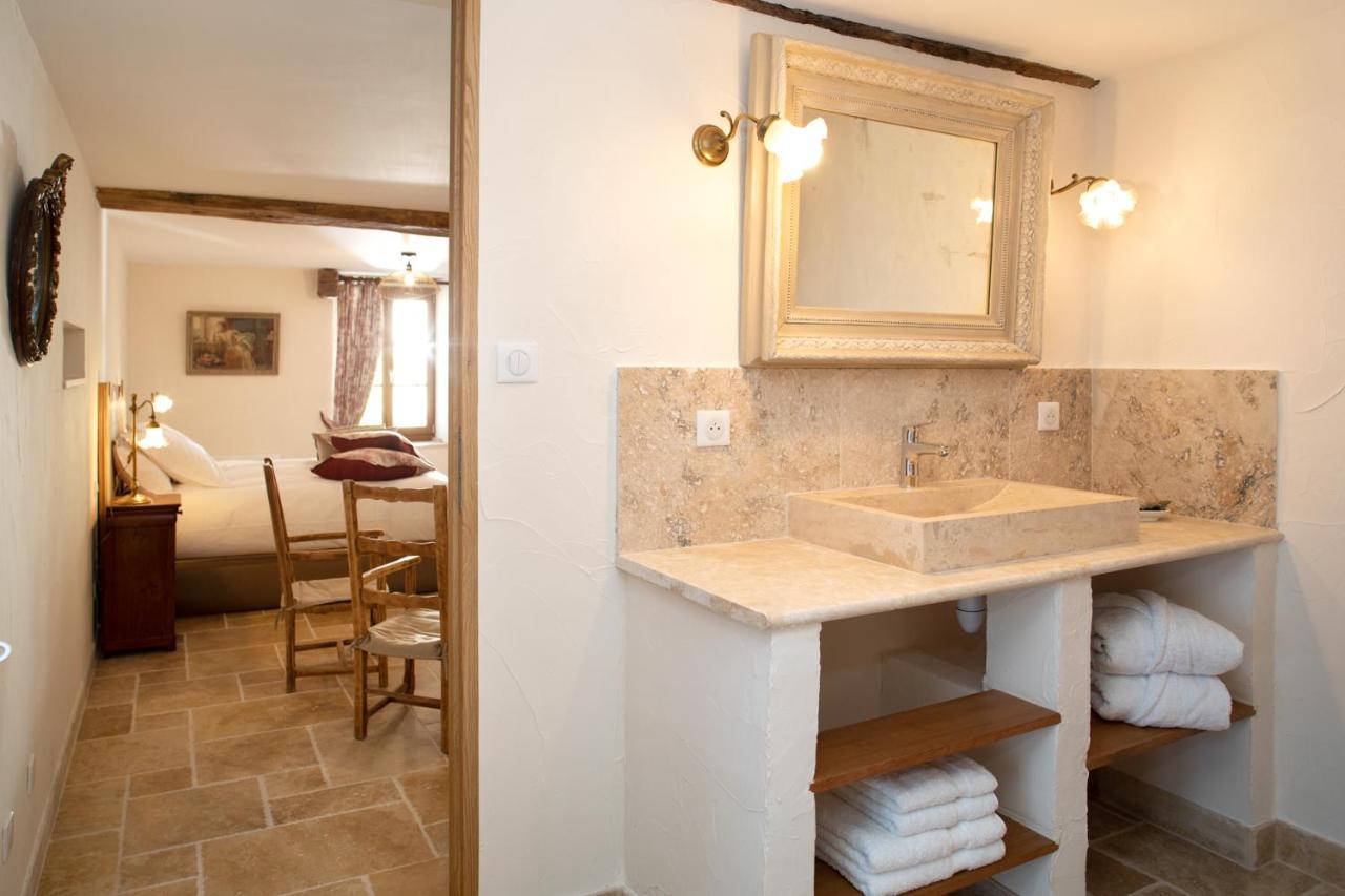 L'Hote Antique - Maison D'Hote- 4 Suites Avec Cuisine Pichanges Kültér fotó