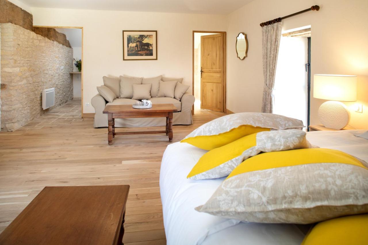 L'Hote Antique - Maison D'Hote- 4 Suites Avec Cuisine Pichanges Kültér fotó