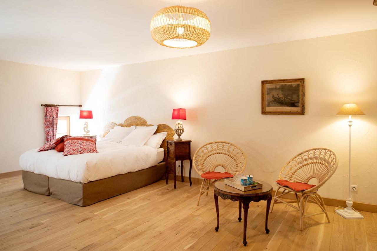 L'Hote Antique - Maison D'Hote- 4 Suites Avec Cuisine Pichanges Kültér fotó